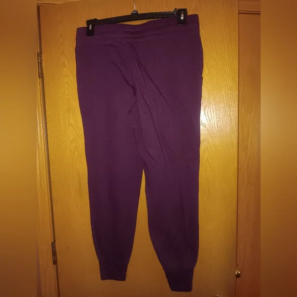 Women's size medium,  Athletic Works sweatpants - Picture 2 of 3